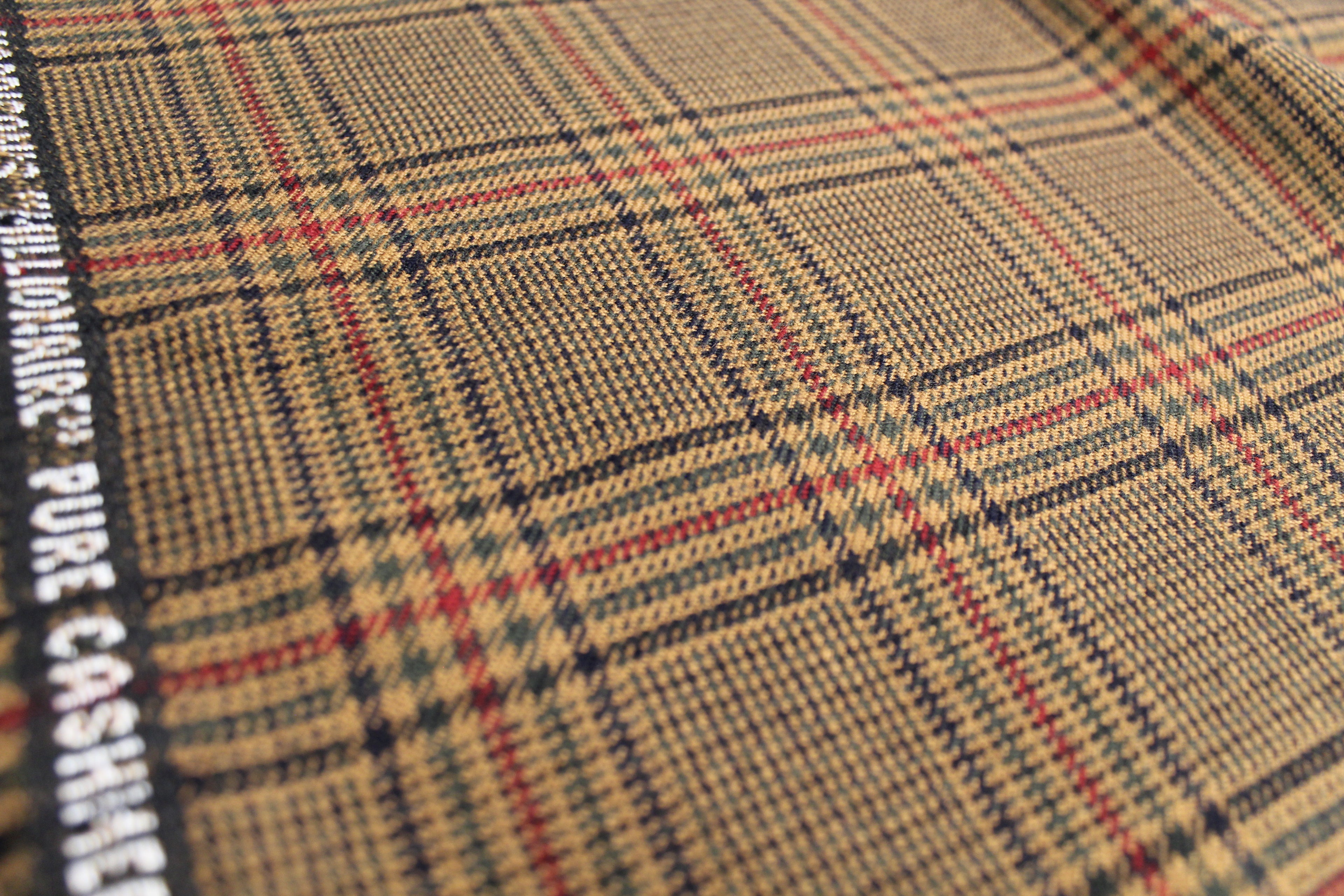 Millionaire  100% Cashmere  - Vintage